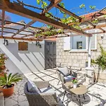 Rooms D&L, Free Parking On-Site